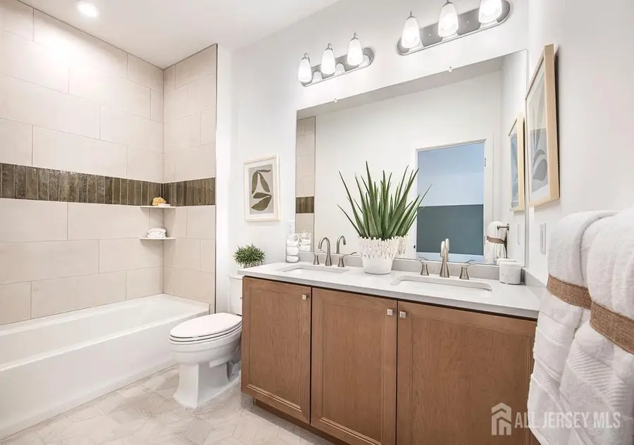 -12 Park Avenue, North Brunswick, NJ 08902 - #2