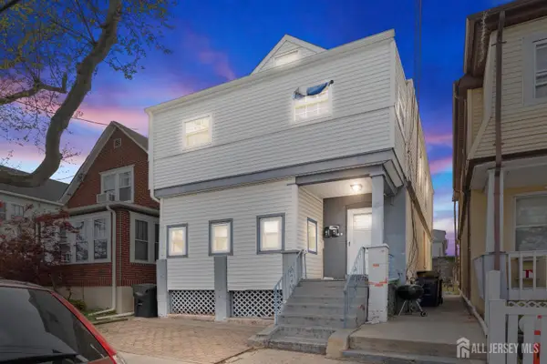 -423 Augustine Place, Perth Amboy, NJ 08861