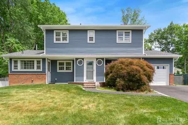 -38 Valley Vale Drive, Old Bridge, NJ 08857