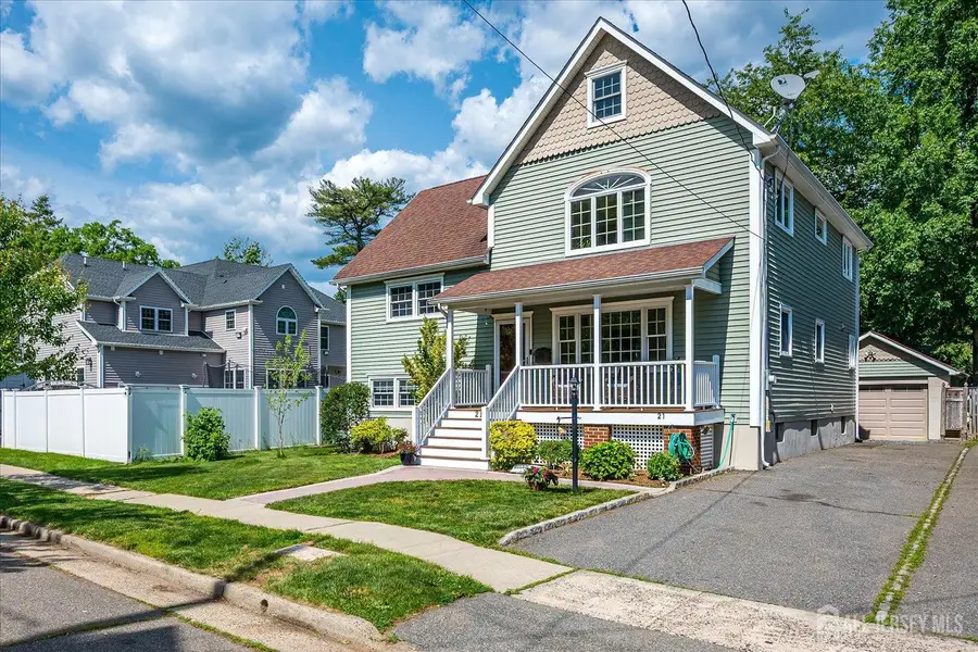 -21 Thomas Street, Metuchen, NJ 08840 - #2