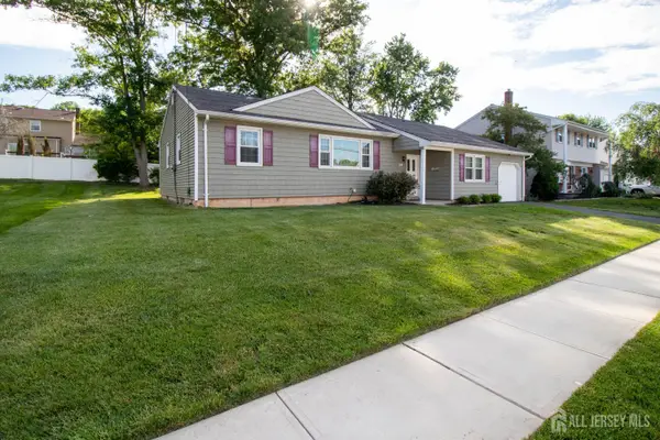 -14 Tracey Drive, Milltown, NJ 08850