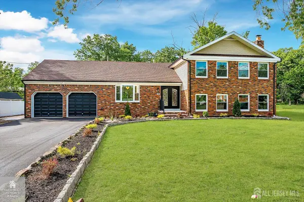-56 School Street, Piscataway, NJ 08854
