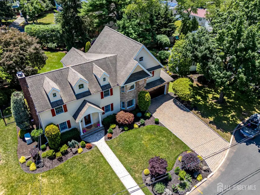 -11 Cape Court, Metuchen, NJ 08840 - #2