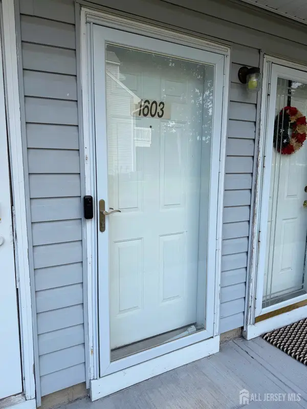 -1603 Arthur Street, Toms River, NJ 08755