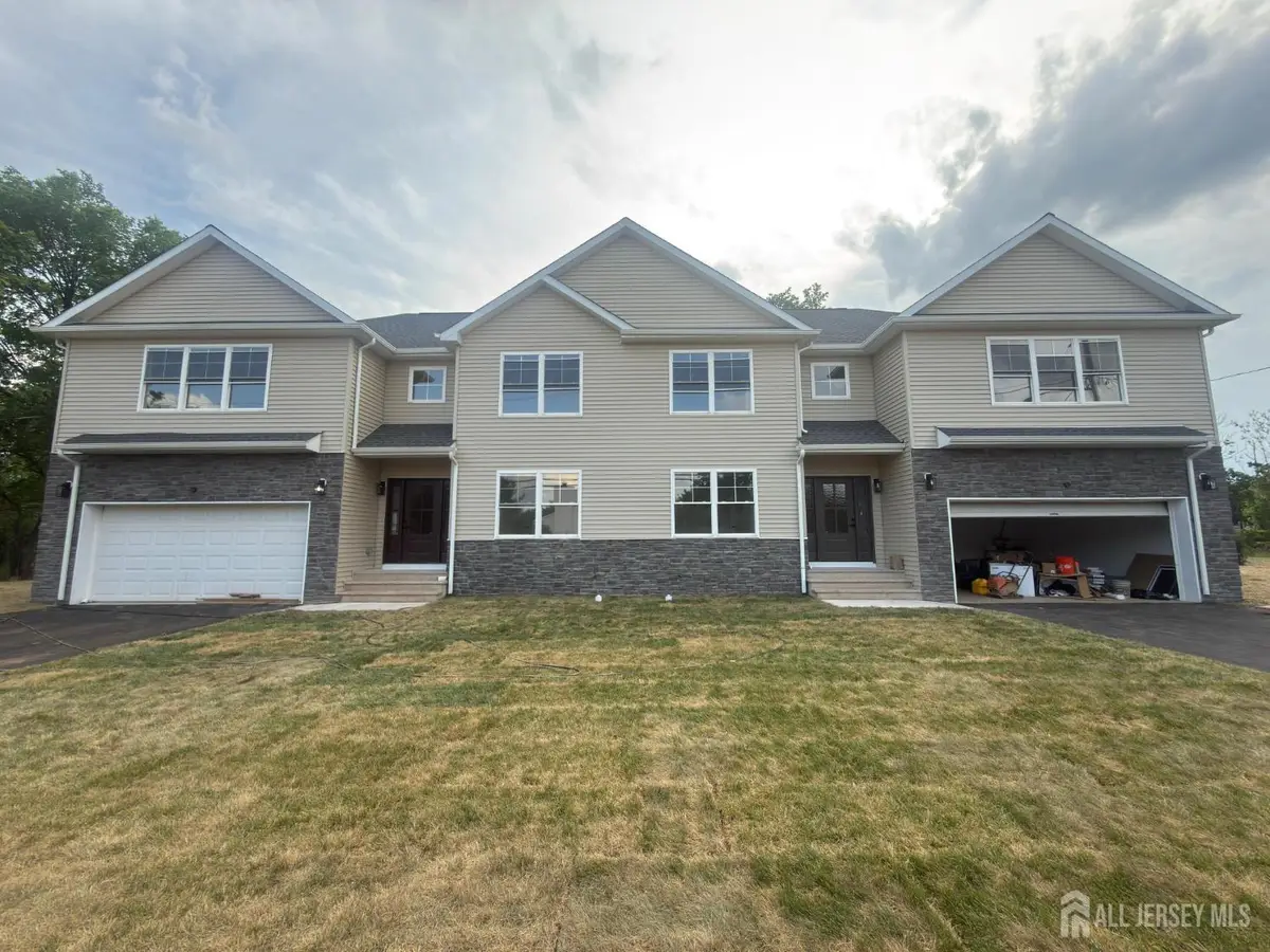 -10 Delar Parkway #B, Franklin Park, NJ 08823 - #1