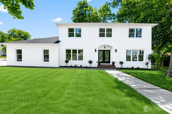 -975 Inman Avenue, Edison, NJ 08820