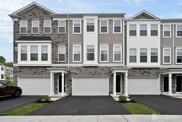 -1810 Swales Court, Monroe, NJ 08831