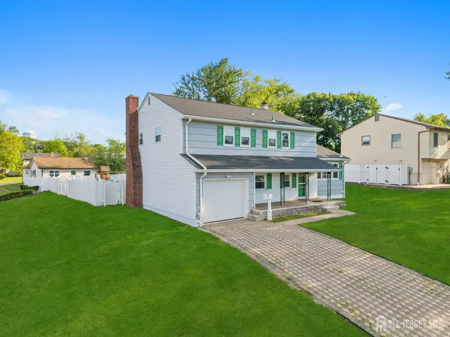 -2 Wick Drive, Sayreville, NJ 08872 - #2