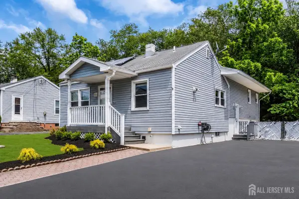 -23 Old Forge Road, Helmetta, NJ 08828