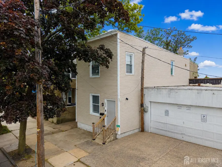 -409 Ogden Place, Perth Amboy, NJ 08861 - #2