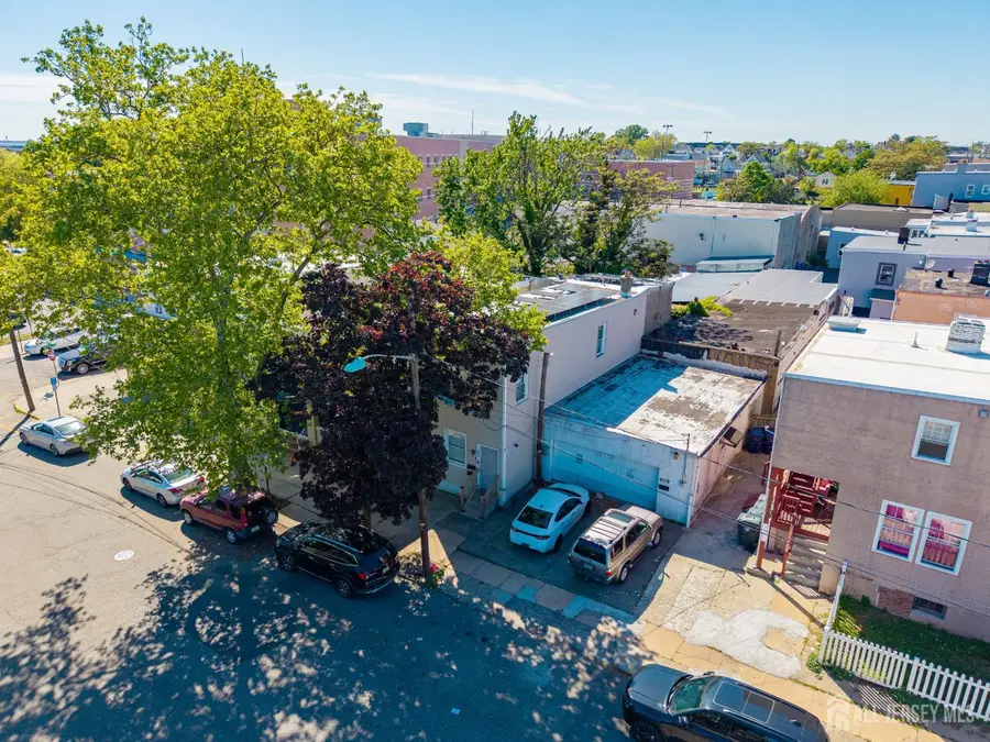 -409 Ogden Place, Perth Amboy, NJ 08861 - #3