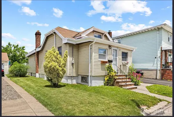 -258 Randolph Street, Carteret, NJ 07008