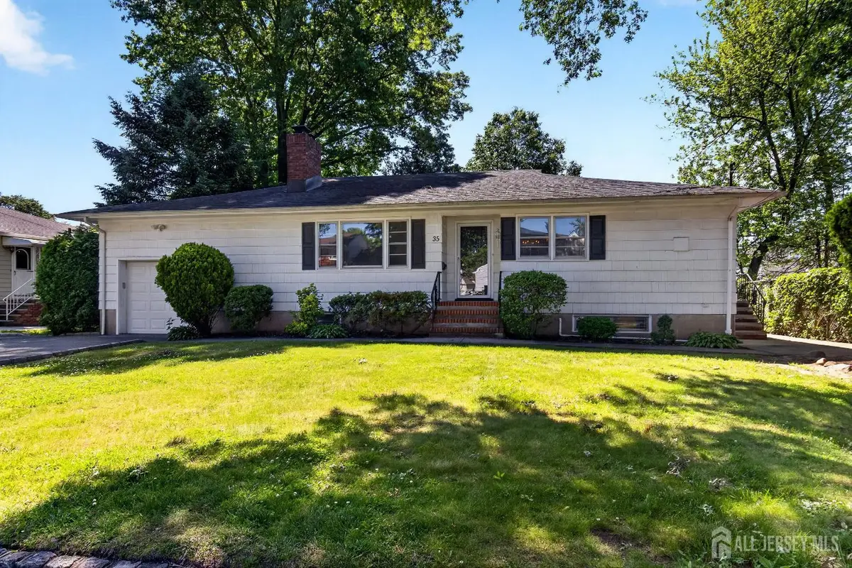 -35 SE Nassau Street, Clark, NJ 07066 - #1