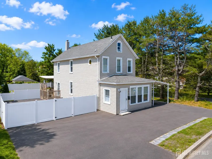 -377 W Park Avenue W, Oakhurst, NJ 07755 - #3