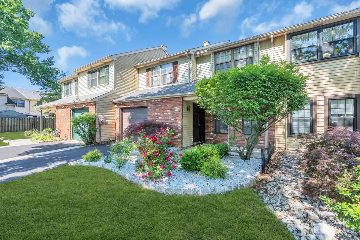 -25 Paine Court, East Brunswick, NJ 08816 - #1