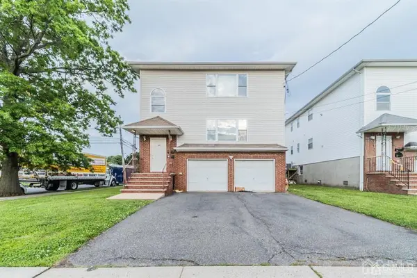 -44 N Whittier Street N, Carteret, NJ 07008