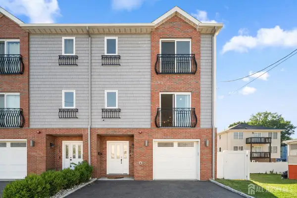 -22 Arcadia Place #B, Union Twp, NJ 07088