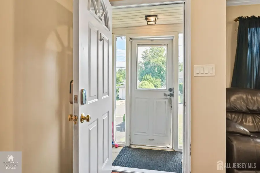 -109 Walton Street, Edison, NJ 08817 - #3