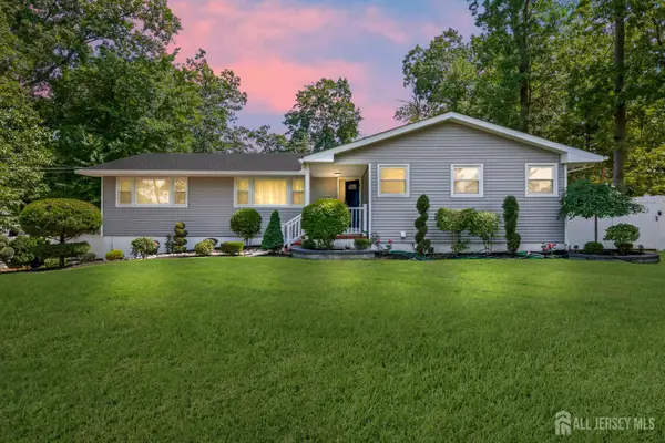 -4 Andrew Place, East Brunswick, NJ 08816