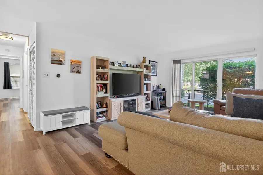 -373 Mcdowell Drive, East Brunswick, NJ 08816 - #3