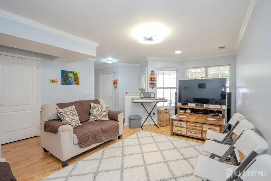 -22 Amy Drive, North Brunswick, NJ 08902 - #3