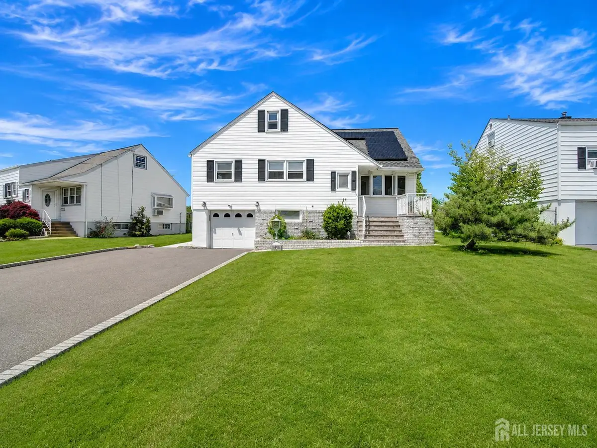 -19 Jonquil Circle, Fords, NJ 08863 - #1