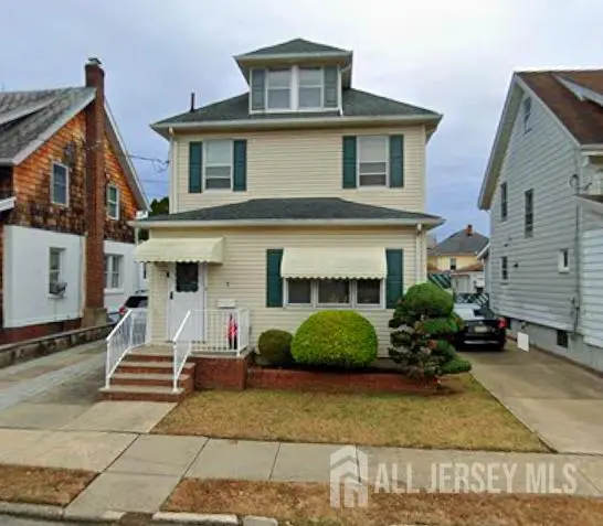 -7 Johnson Place, South River, NJ 08882