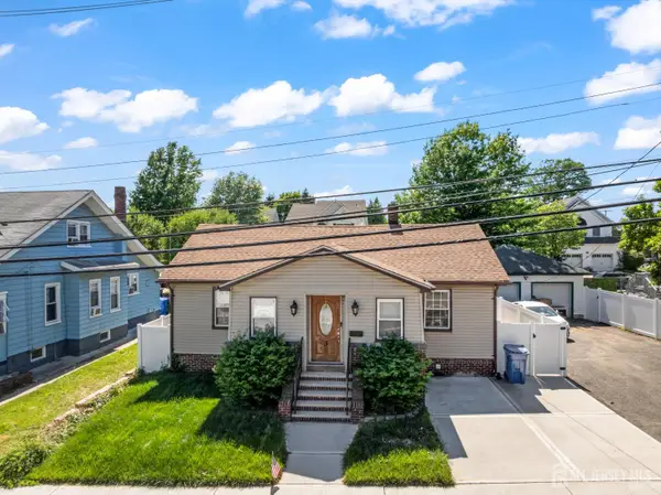 -3 Minnisink Avenue, Sayreville, NJ 08872