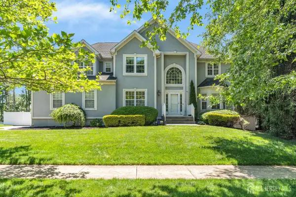 -2 Mapleton Road, Old Bridge, NJ 08857