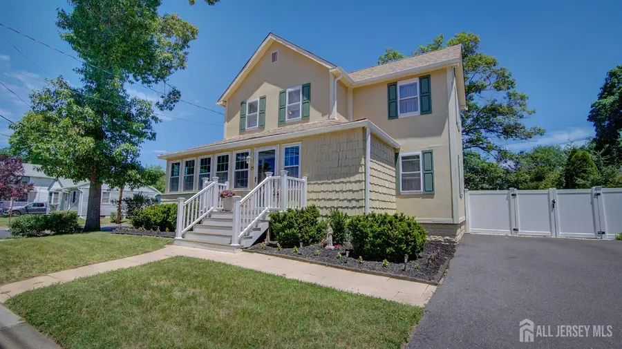 -25 Lake Avenue, Helmetta, NJ 08828 - #3