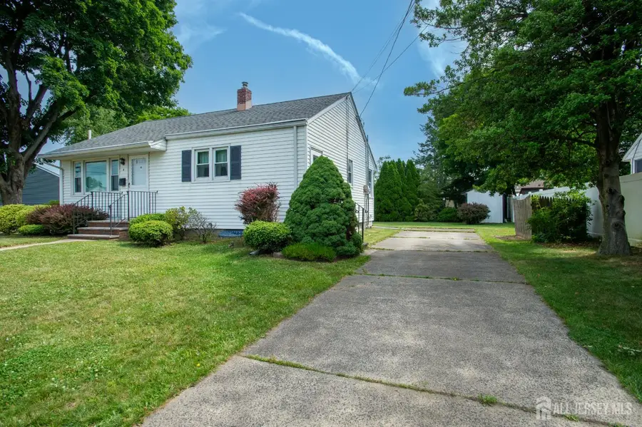 -4 Madeline Avenue, East Brunswick, NJ 08816 - #2