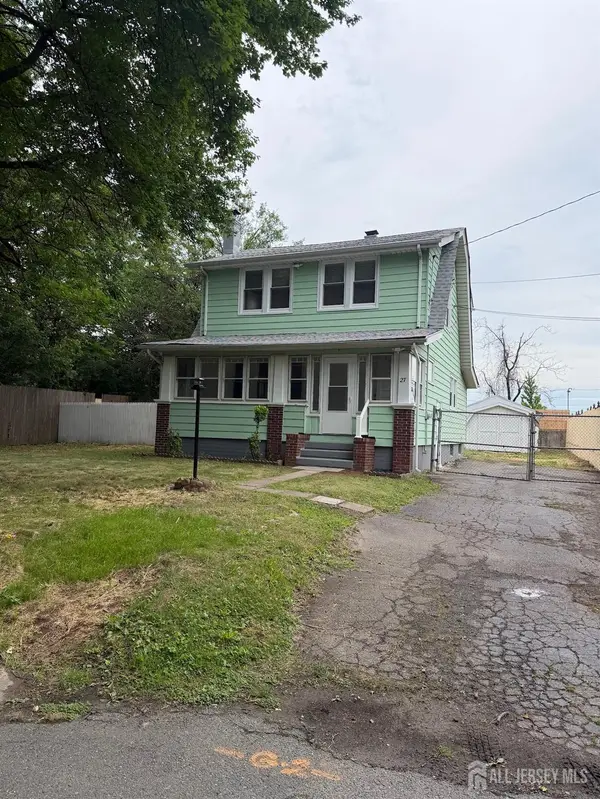 -27 Serviss Avenue, East Brunswick, NJ 08816
