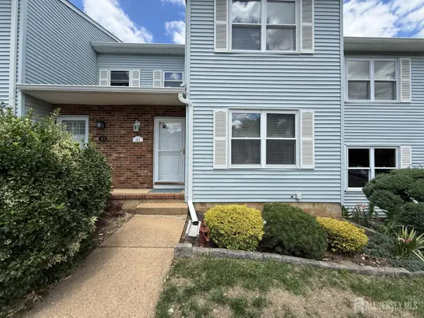-41 Dogwood Court, Jamesburg, NJ 08831