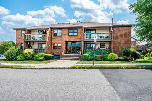 -135-C Beverly Hill Terrace, Woodbridge Proper, NJ 07095