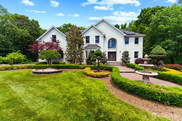 -16 Dakota Drive, Old Bridge, NJ 08857