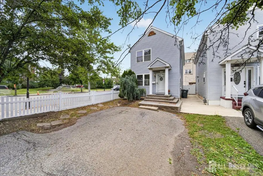 -112 Commerce Street, Perth Amboy, NJ 08861 - #3