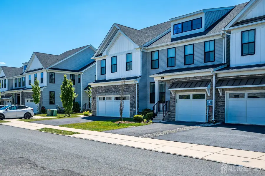-14 Hyacinth Lane, Monroe, NJ 08831 - #3