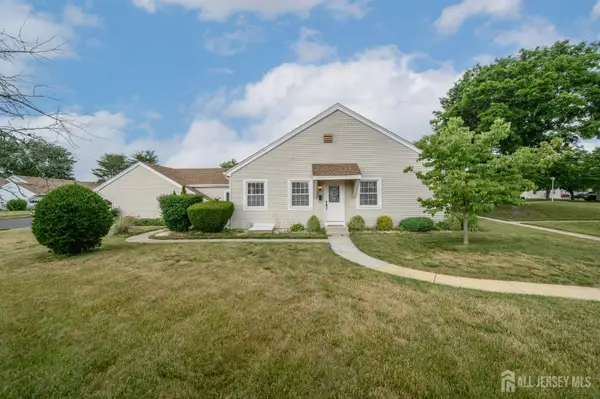 -41 Piazza San Paola #A, Freehold, NJ 07728