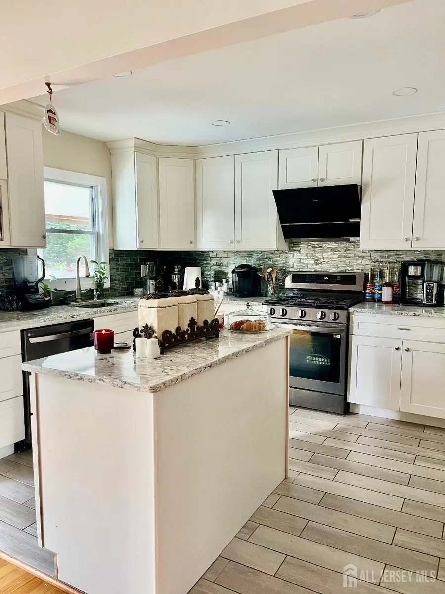 -101 Lee Drive, Middlesex, NJ 08846 - #2