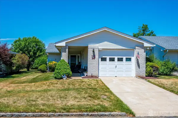 -813-A Deal Road, Monroe, NJ 08831
