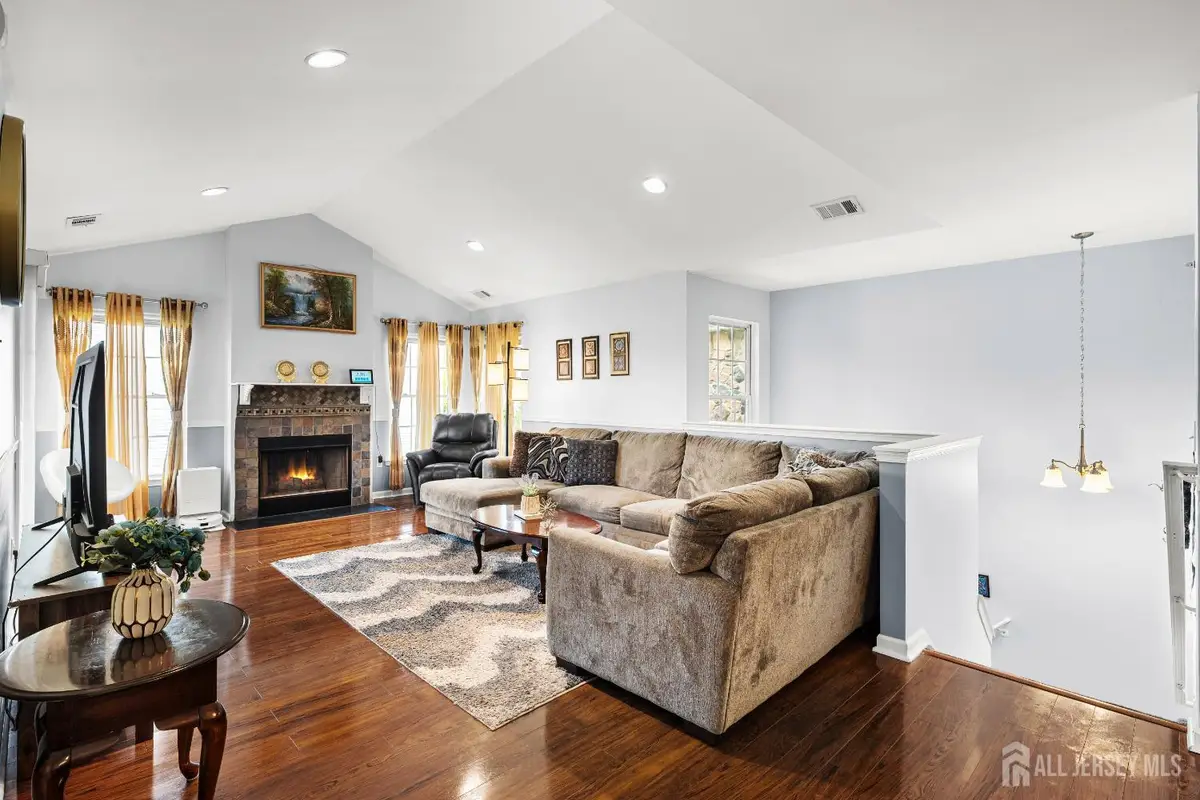 -123 Chariot Court, Piscataway, NJ 08854 - #1