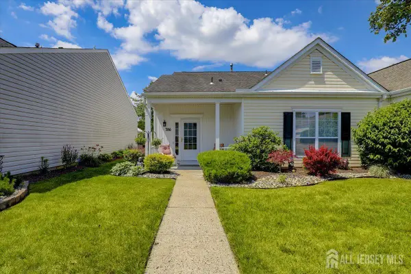 -386 Harrier Drive, Monroe, NJ 08331