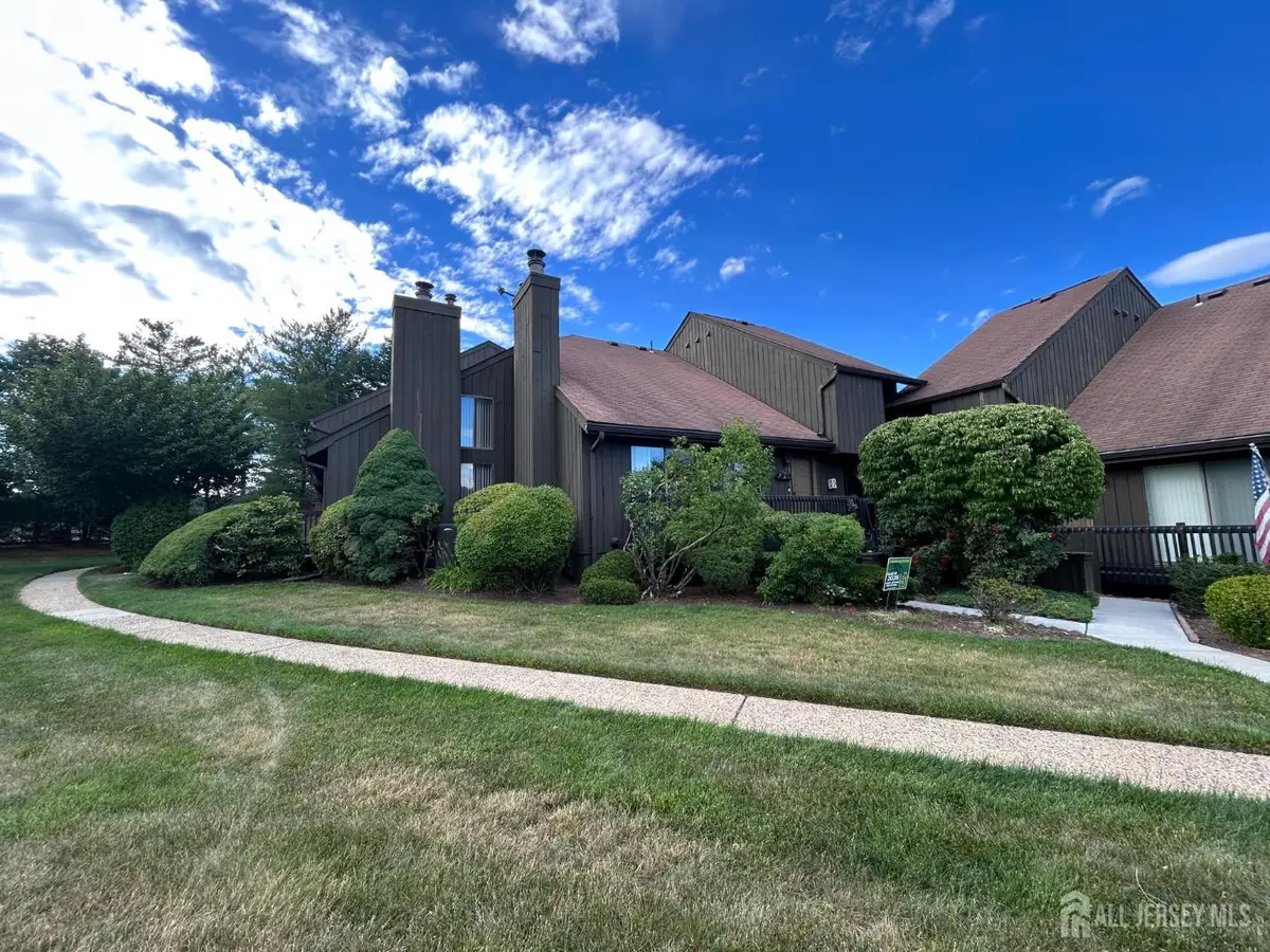 -11 Westgate Drive, Edison, NJ 08820 - #1