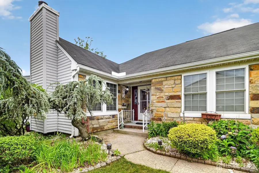 -11 Canterbury Drive, Monroe, NJ 08831 - #2