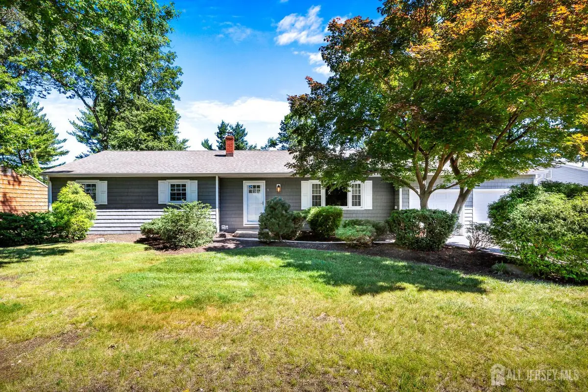 -5 Camelot Drive, East Brunswick, NJ 08816 - #1