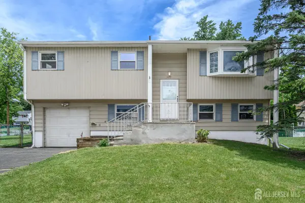 -597 Holly Lane, North Brunswick, NJ 08902