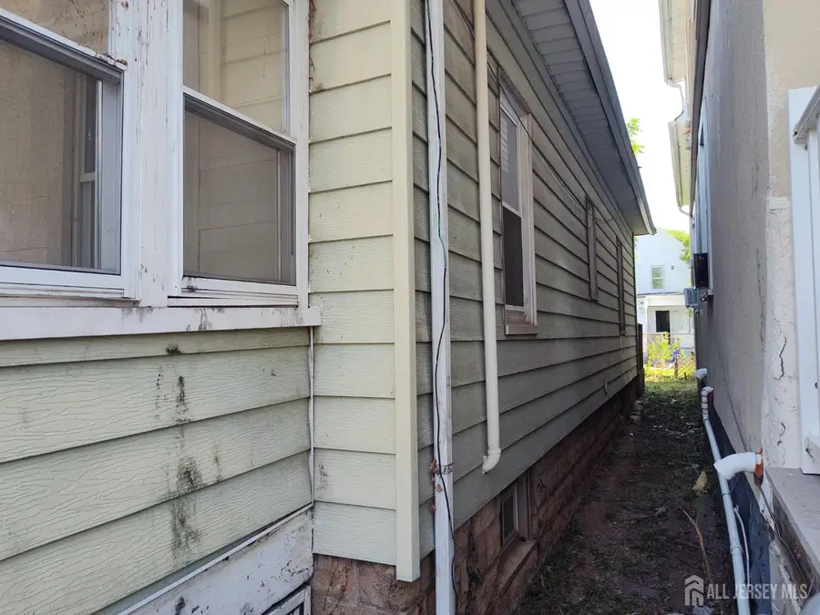 -71 S Ward Street S, New Brunswick, NJ 08901 - #3