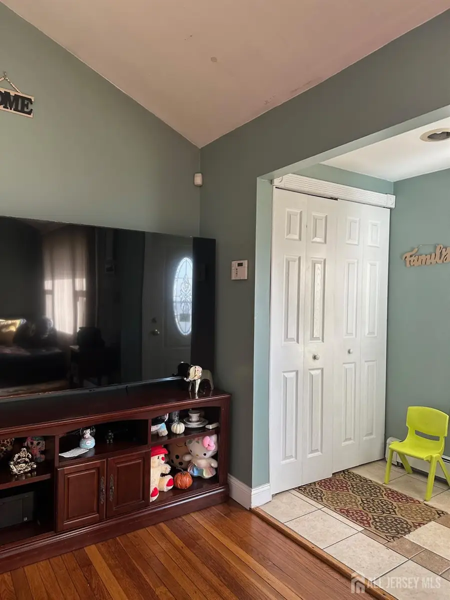 -118 Markowitz Street, Carteret, NJ 07008 - #2