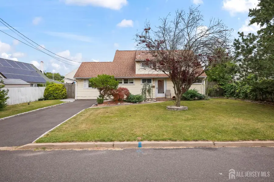 -4 Farmbrook Drive, Old Bridge, NJ 08857 - #3