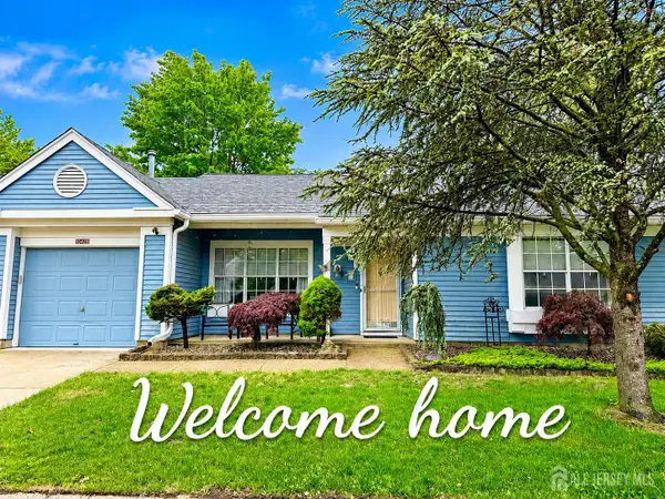 -1042 Canterbury Drive, Manchester, NJ 08759